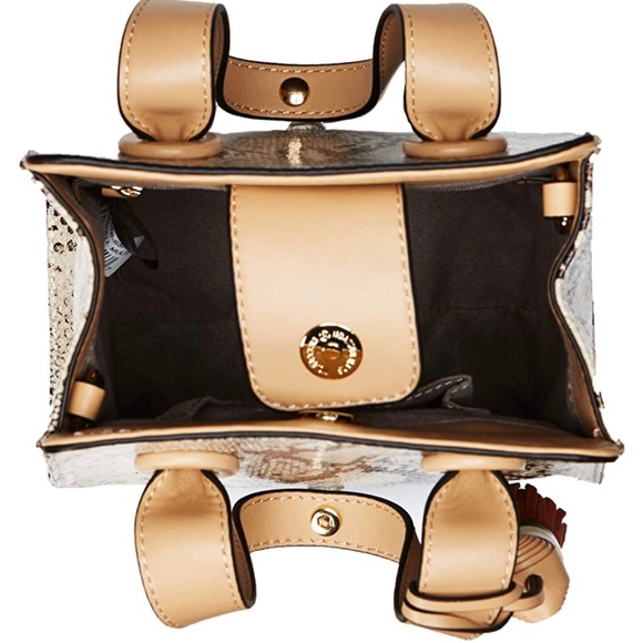 vince camuto suni satchel - Picture 4 of 6